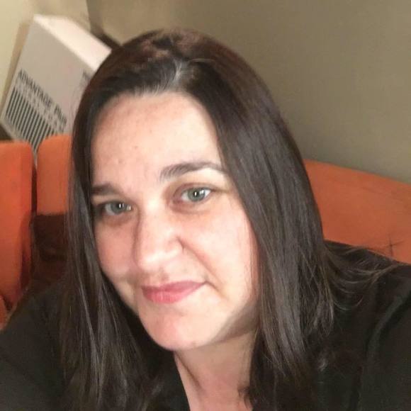 Meet your Posher, Bari - Picture 1 of 1